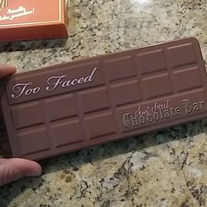 Too Faced Semi-Sweet Chocolate Bar palette
